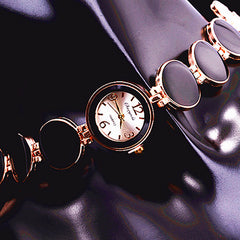 Timeless Chic Wafer Design Round Dial Bracelet Watch